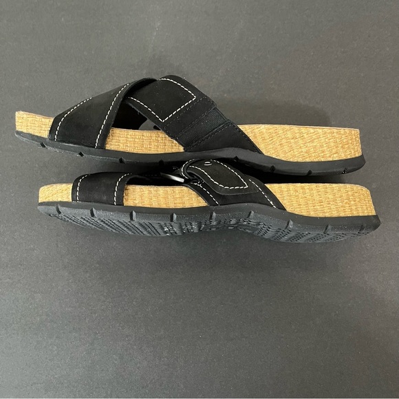 Clark’s Collection Black Reileigh Leatger Slip On Sandals - Picture 15 of 16